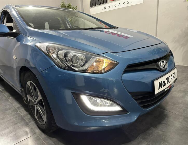 Hyundai i30 26