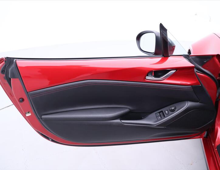 Mazda MX-5 19