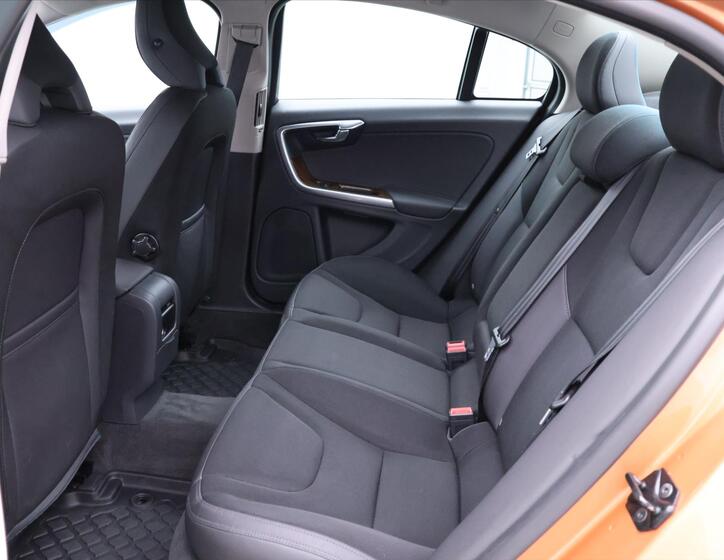 Volvo S60 15