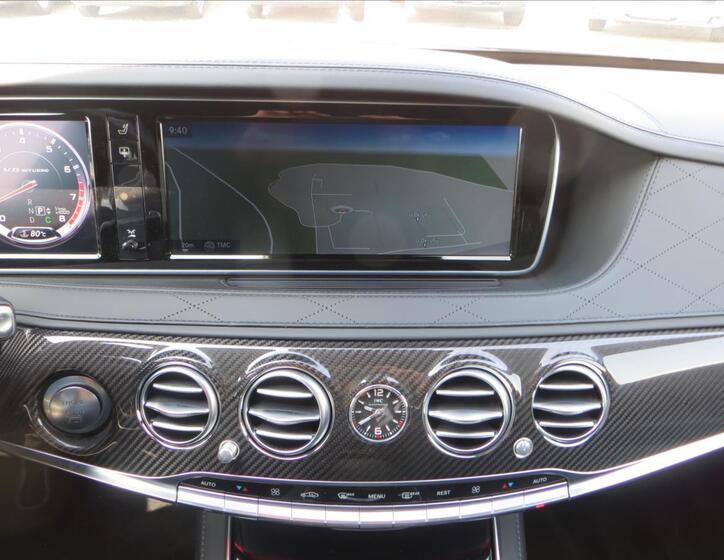 Mercedes-Benz Třídy S 25