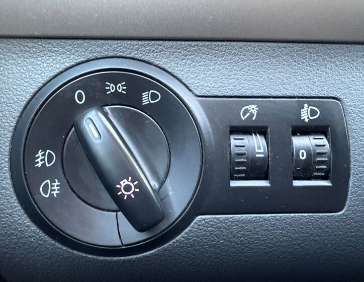 Volkswagen Touran 19