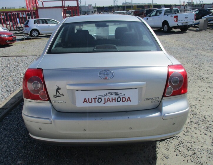 Toyota Avensis 7
