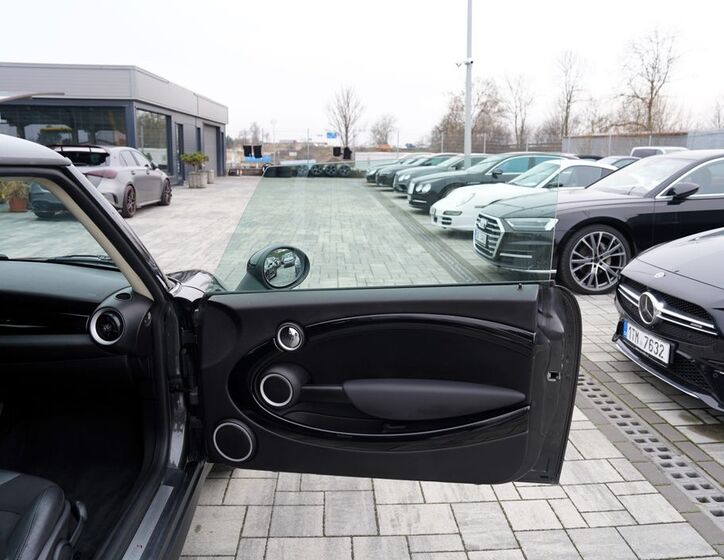 Mini Cooper S 17