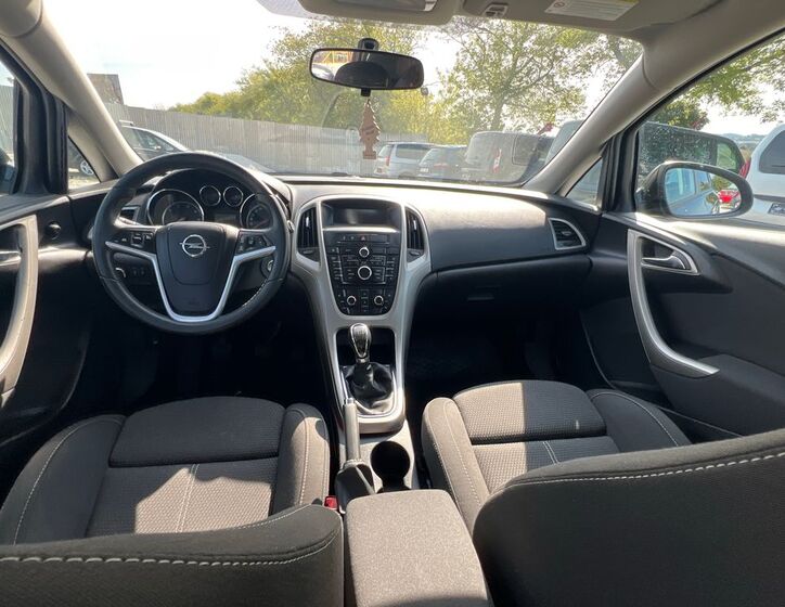 Opel Astra 7