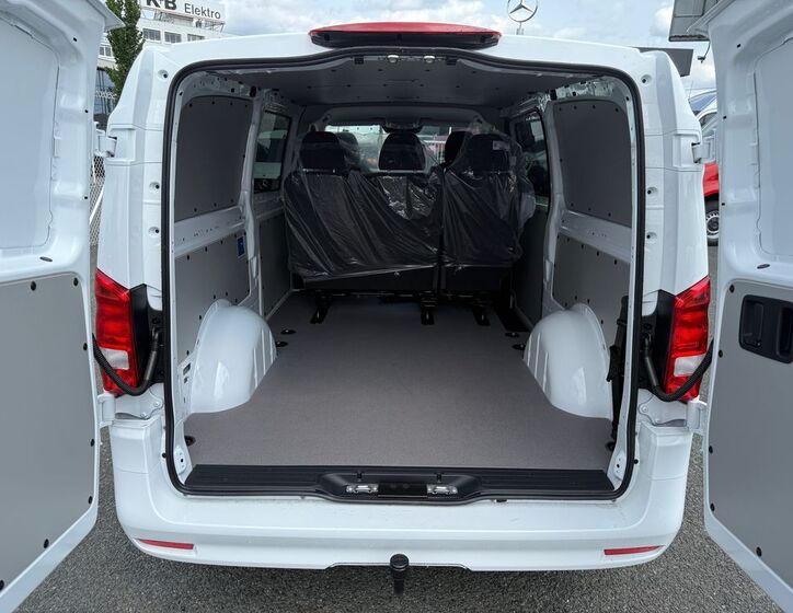 Mercedes-Benz Vito 6