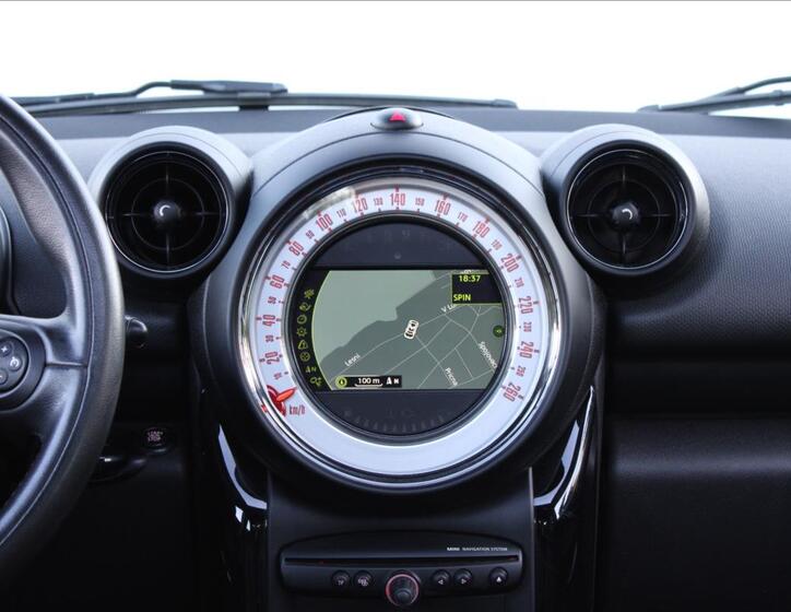 Mini Paceman 23