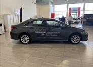 Toyota Corolla 4