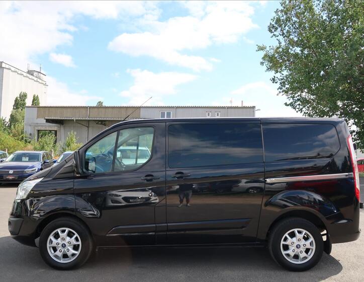 Ford Transit Custom 6