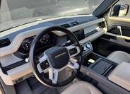 Land Rover Defender 12