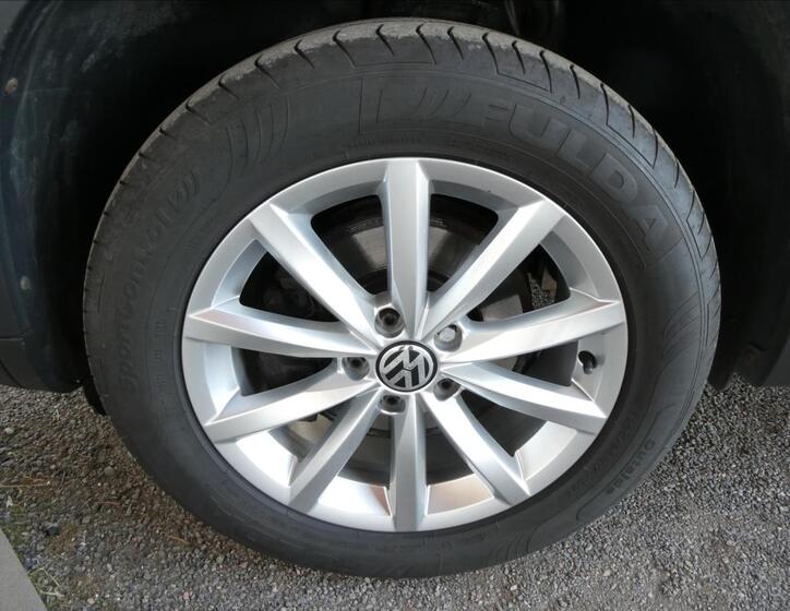 Volkswagen Tiguan 17