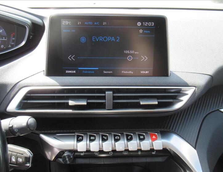 Peugeot 5008 15