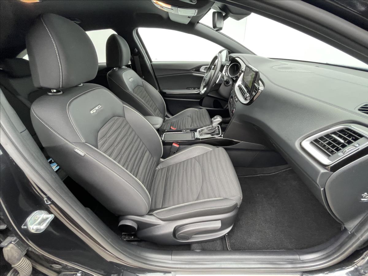 KIA ProCeed