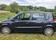 Renault Scénic 8