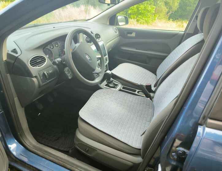 Ford Focus 11