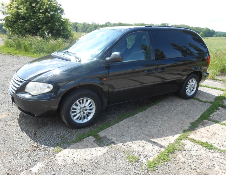 Chrysler Voyager 1