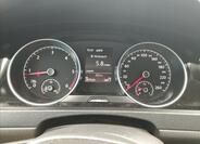 Volkswagen Golf 11