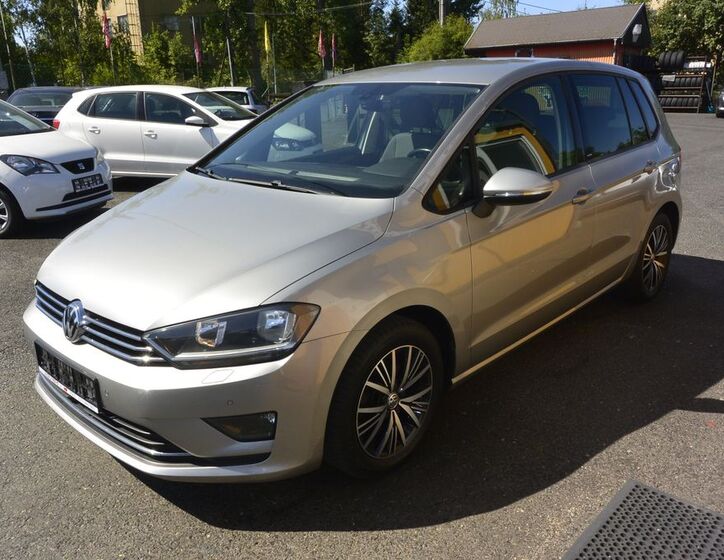 Volkswagen Golf Sportsvan 1