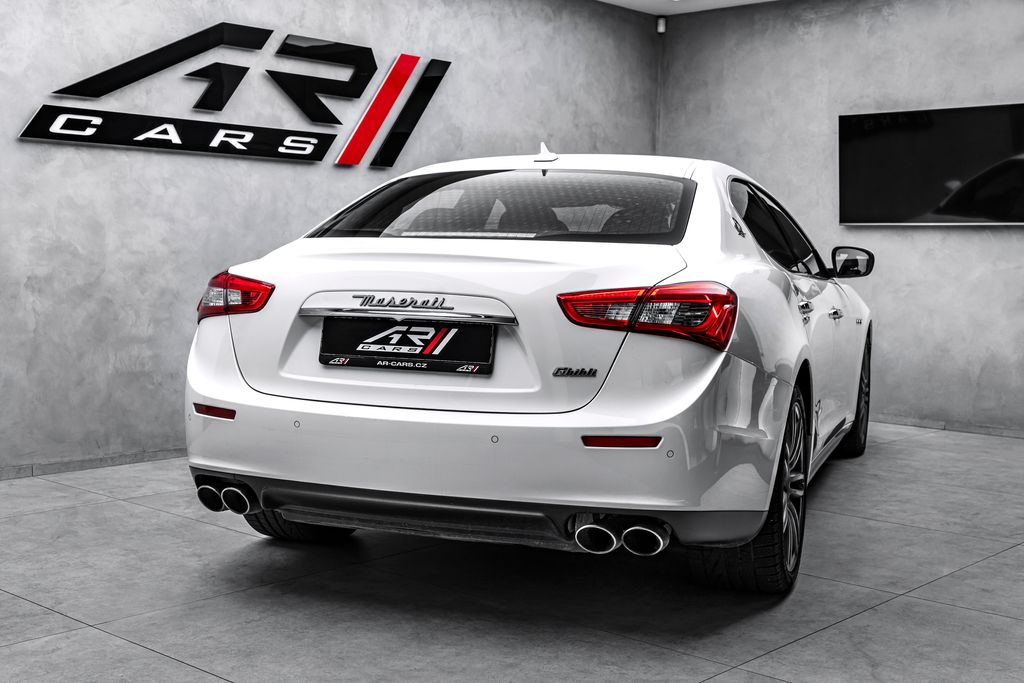 Maserati Ghibli