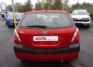 KIA Rio 4