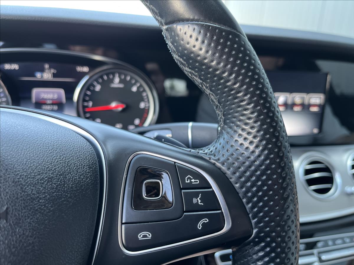 Mercedes-Benz Třídy E