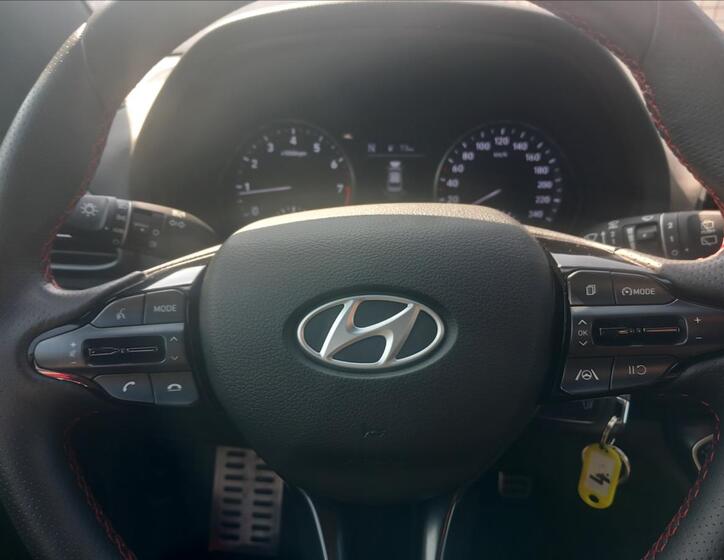 Hyundai i30 11