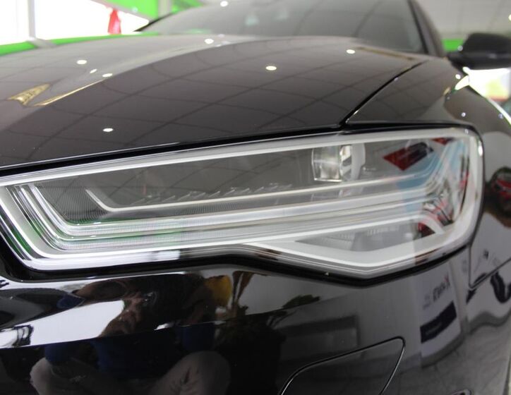 Audi A6 6