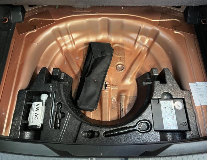 Volkswagen T-Roc 30