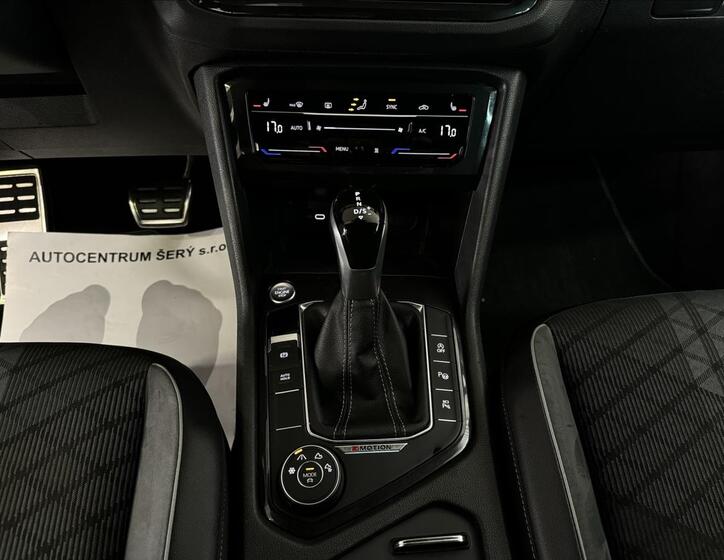 Volkswagen Tiguan 33