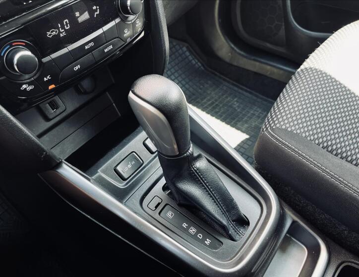 Suzuki Vitara 19
