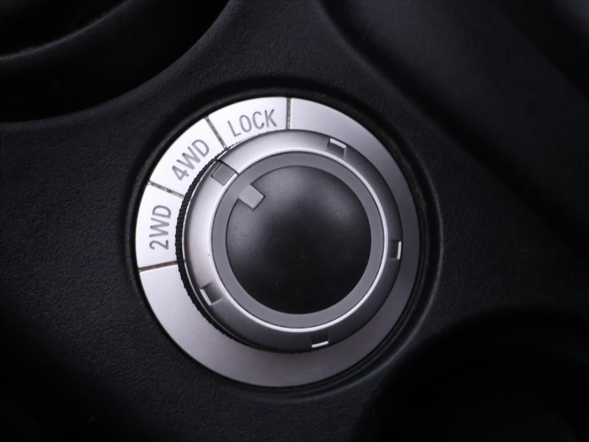 Peugeot 4007