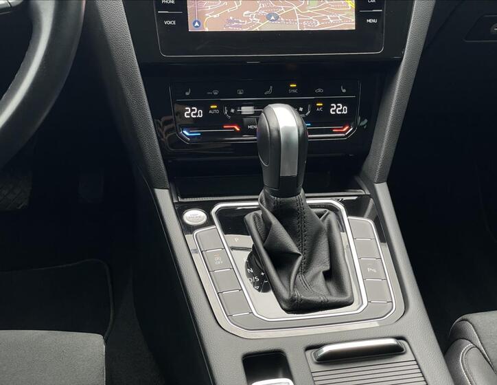 Volkswagen Passat 12