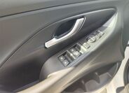 Hyundai i30 28