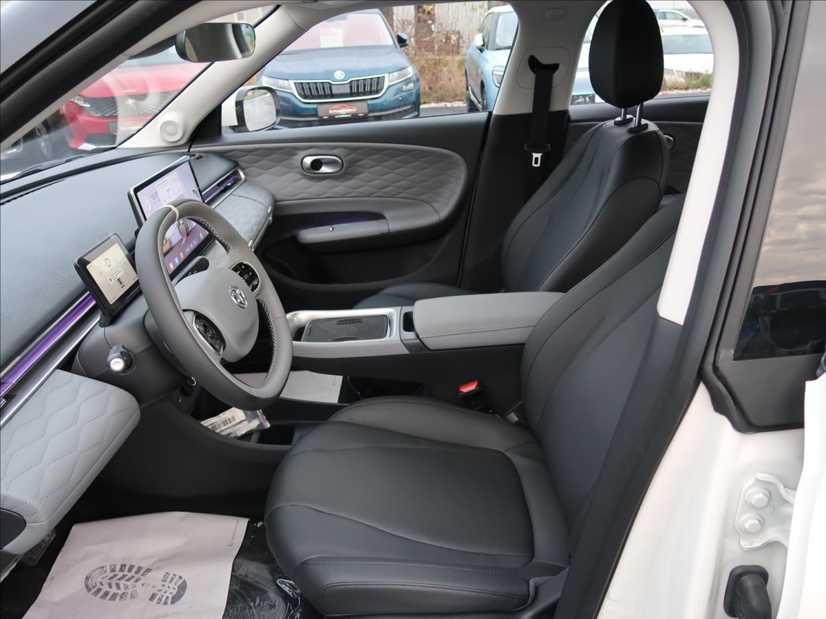 Dongfeng Box