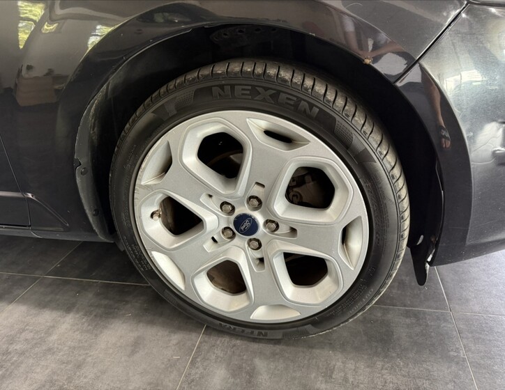 Ford Mondeo 30