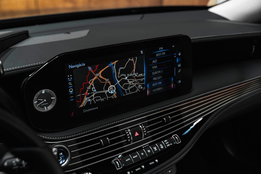 Lexus LS 500