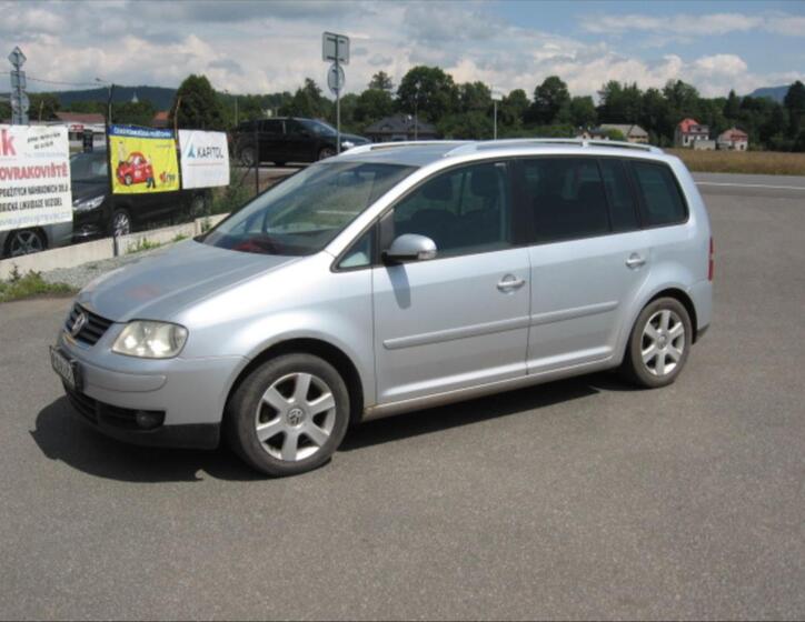 Volkswagen Touran 2