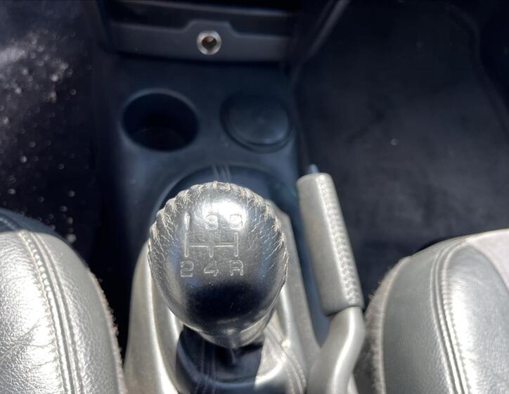 Chrysler Sebring 17