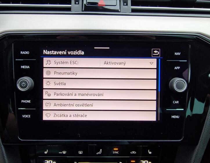 Volkswagen Passat 31