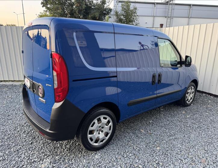 Fiat Dobló 17