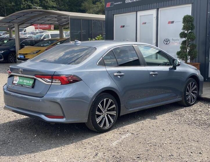 Toyota Corolla 7