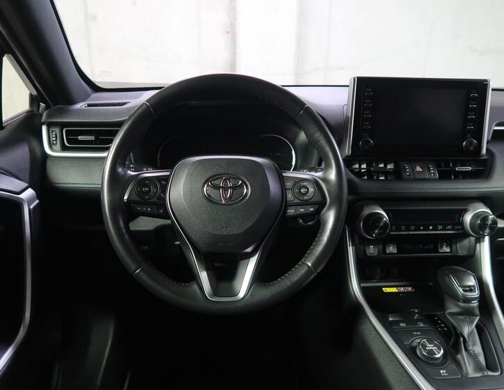 Toyota RAV4 15
