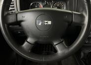 Hummer H3 9