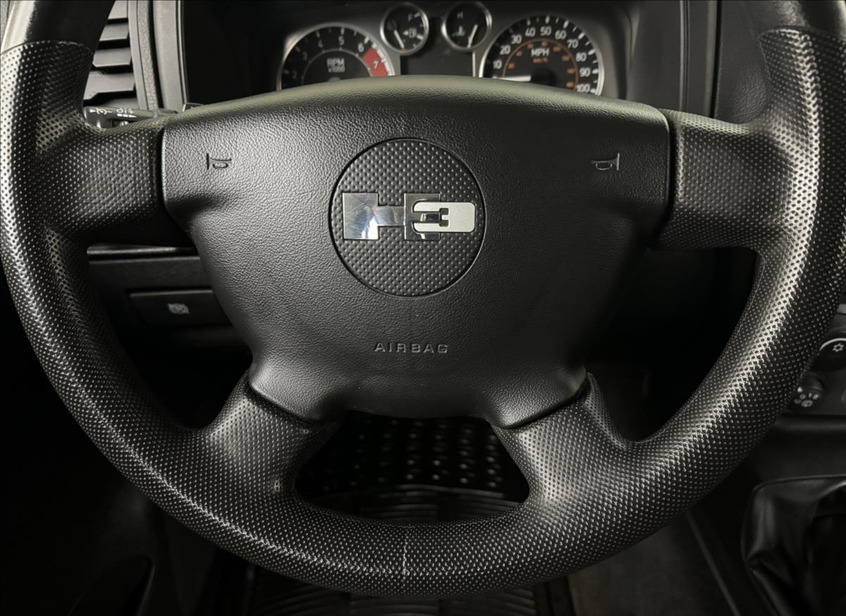 Hummer H3