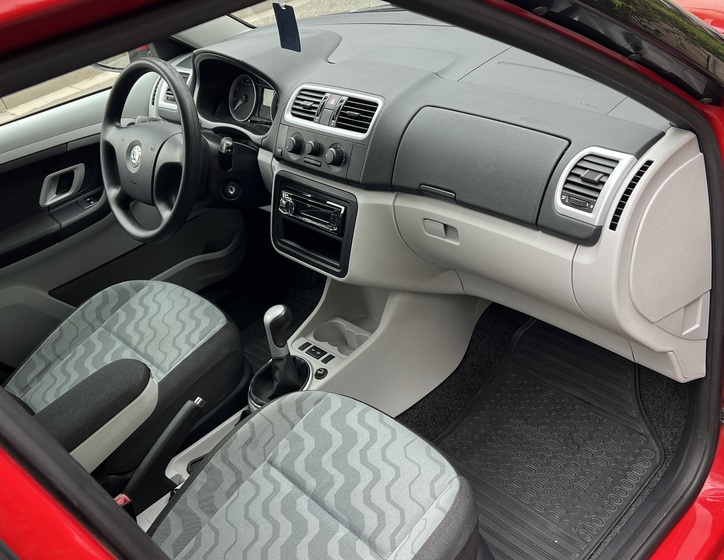 Škoda Fabia 10