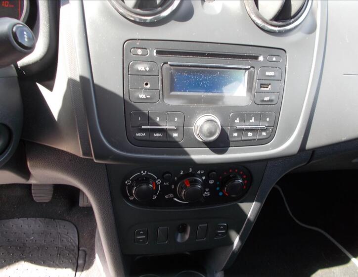 Dacia Sandero 20