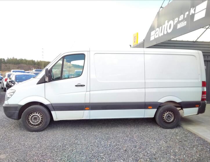 Mercedes-Benz Sprinter 14