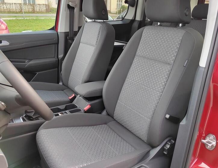 Ford Tourneo Connect 27