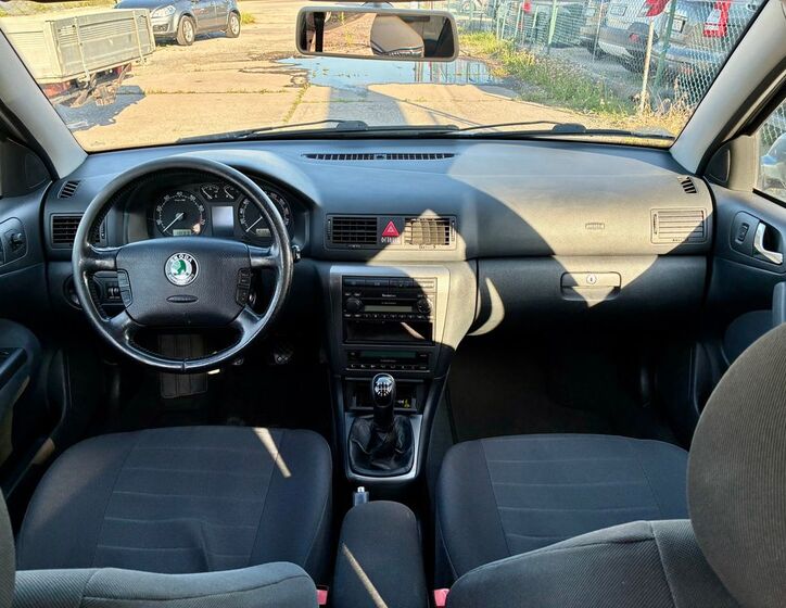 Škoda Octavia 13