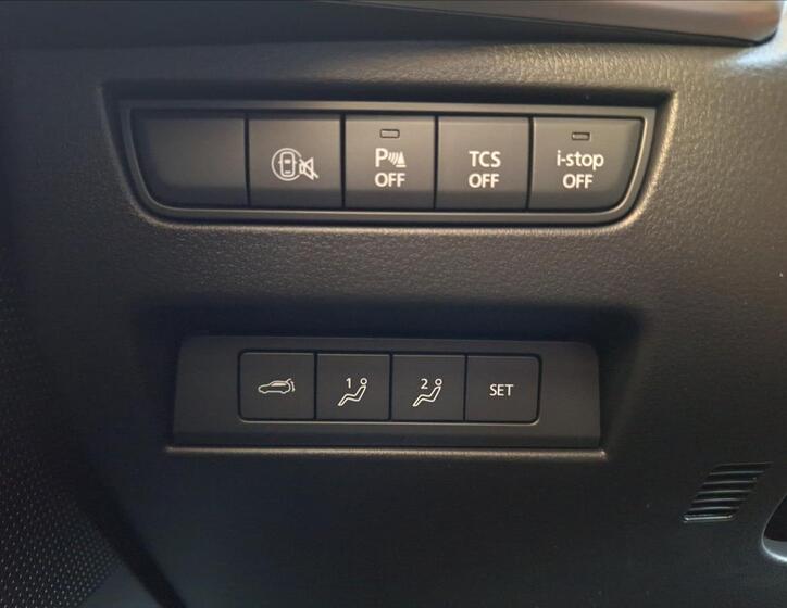 Mazda CX-80 12
