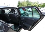 Volkswagen Golf 24